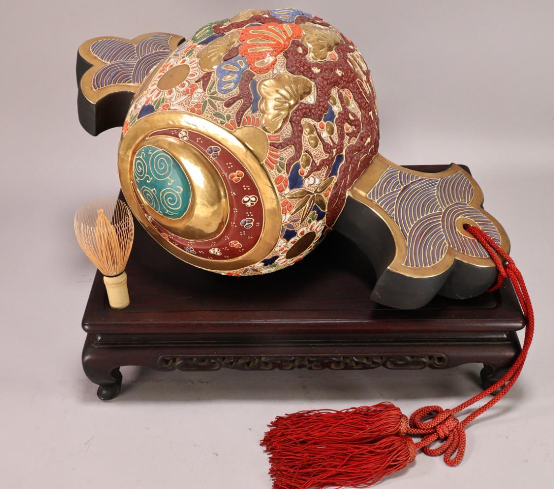 BK200 九谷焼 八幡窯 松鶴乃図 御小槌 金運 財運 開運 商売繁盛