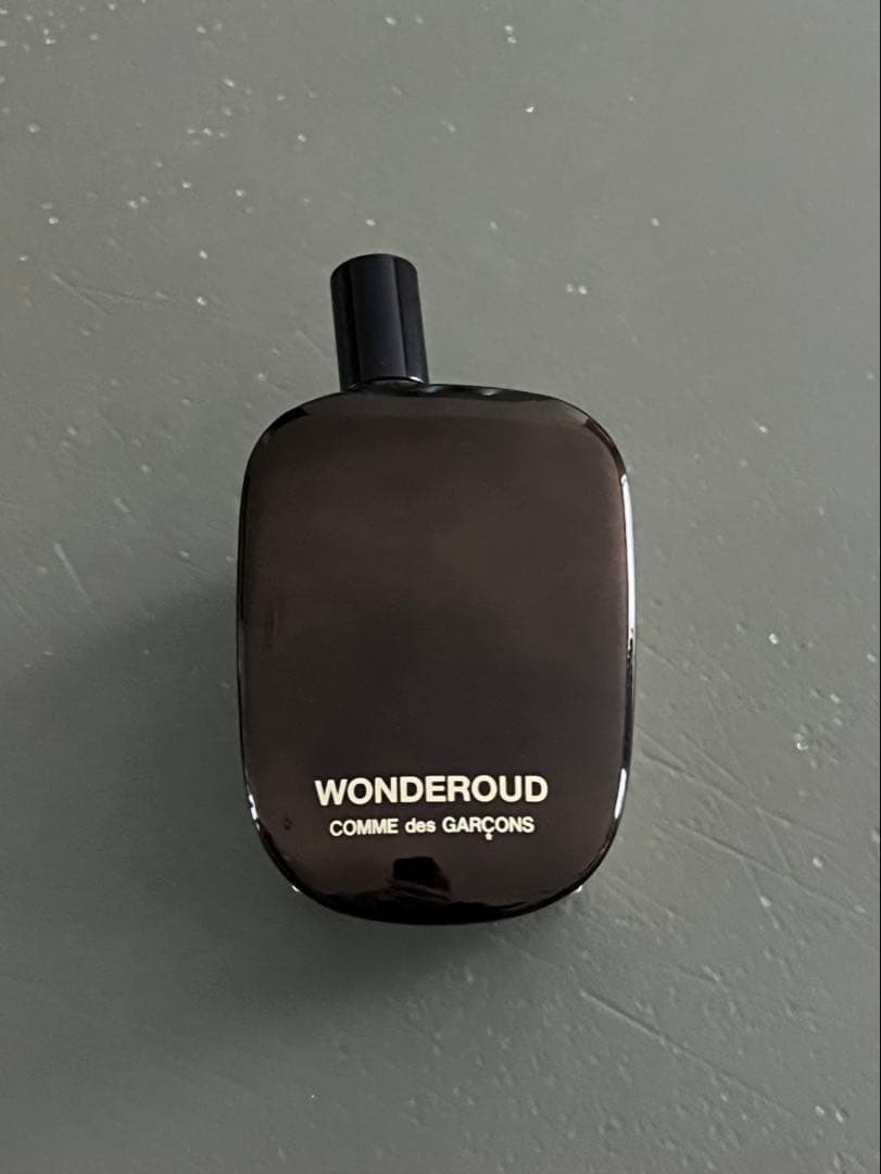 【hatoさま専用】コムデギャルソン WONDEROUD 100ml COMME des GARCONS-Wonderoud Eau de Parfum-100ml – OBLIGE