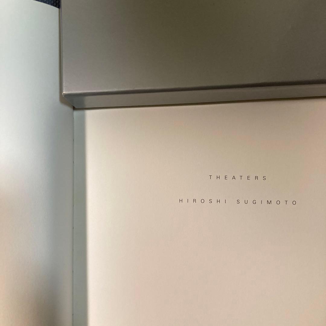 杉本博司　THEATERS　Sonnabend Sundell 　初版 杉本博司 THEATERS Sonnabend Sundell 初版 - メルカリ