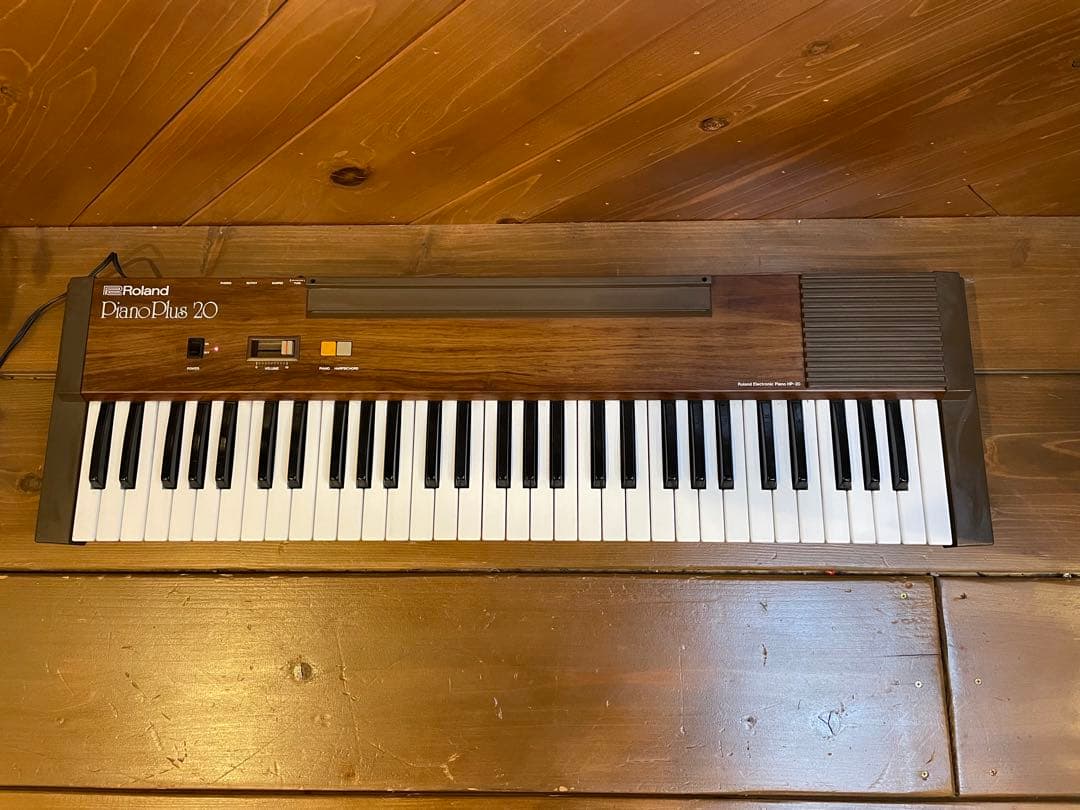 名器！ローランド PianoPlus 20 アナログ電子ピアノ HP-20 - メルカリ