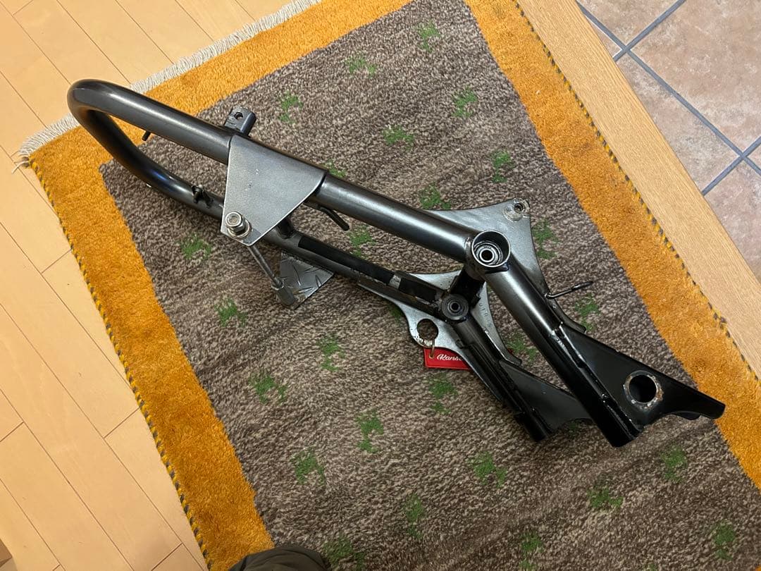 ズーマー直吊り自作フレーム - メルカリ