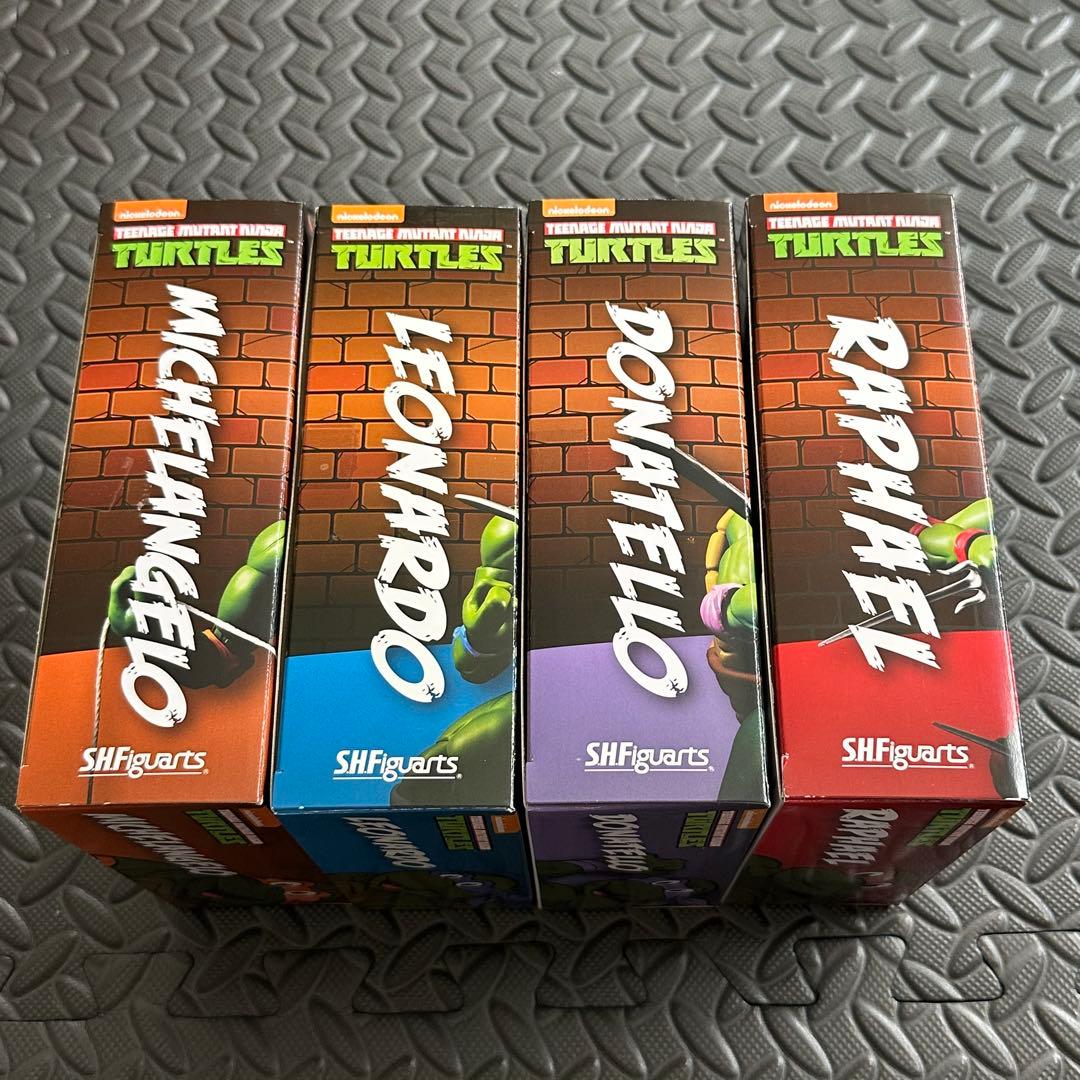 S.H.Figuarts TMNT タートルズ 4亀セット　フィギュアーツ