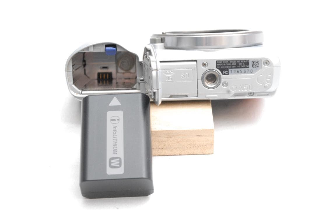 SONY α NEX-C3/E 2.8/16mm (良品） - メルカリ