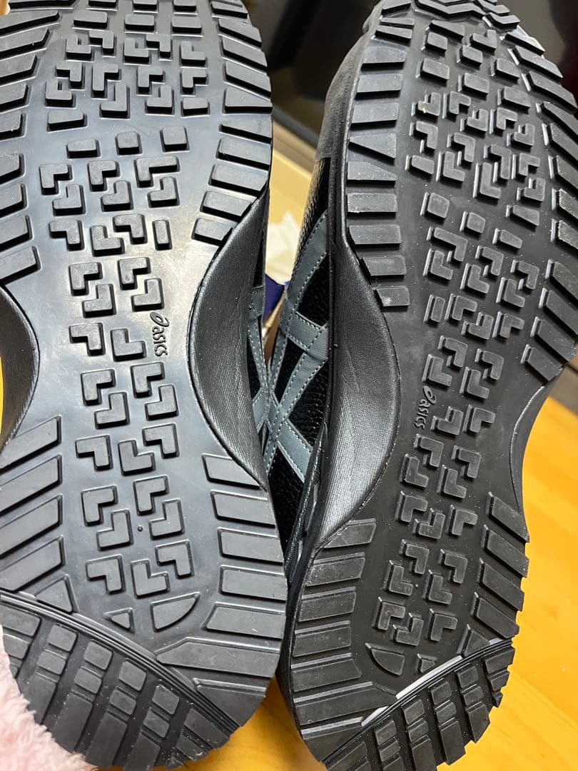 ASICS ブラック 安全靴 ベルクロ式 - メルカリ