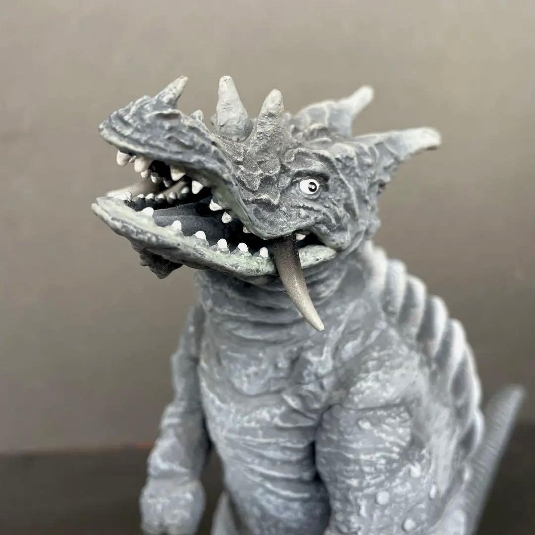 エクスプラス 大怪獣シリーズ パゴス 旧 直立タイプ 開封品 - メルカリ