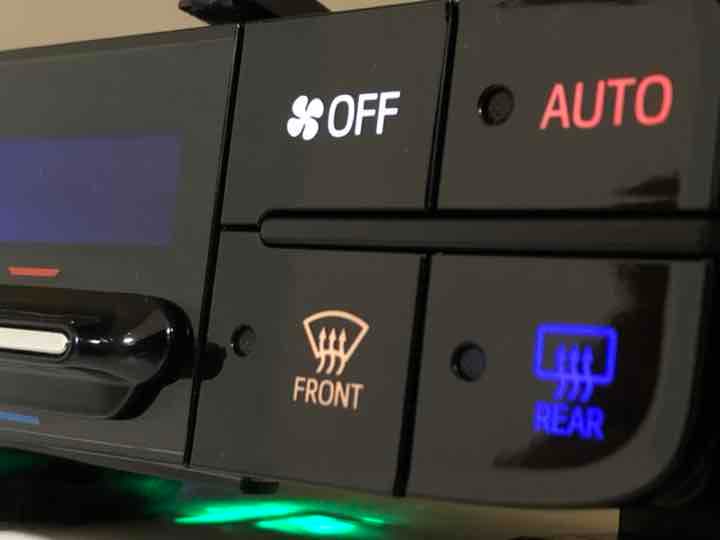 ZVW50 50系 プリウス 前期 エアコンパネル LED打ち替え済み - メルカリ