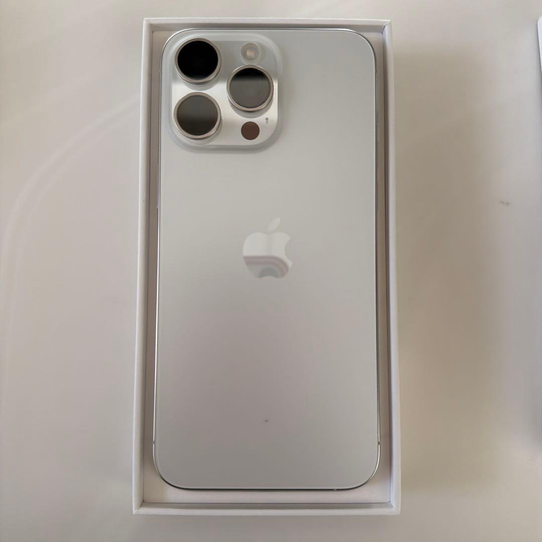iPhone 15 Pro Max 256GB ホワイトチタニウム Amazon.com: Apple iPhone 15 Pro Max, 256GB, White Titanium for