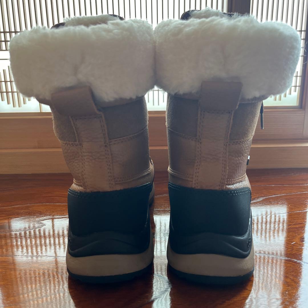 UGG レディース アディロンダックブーツ III ブーツ 25 - メルカリ