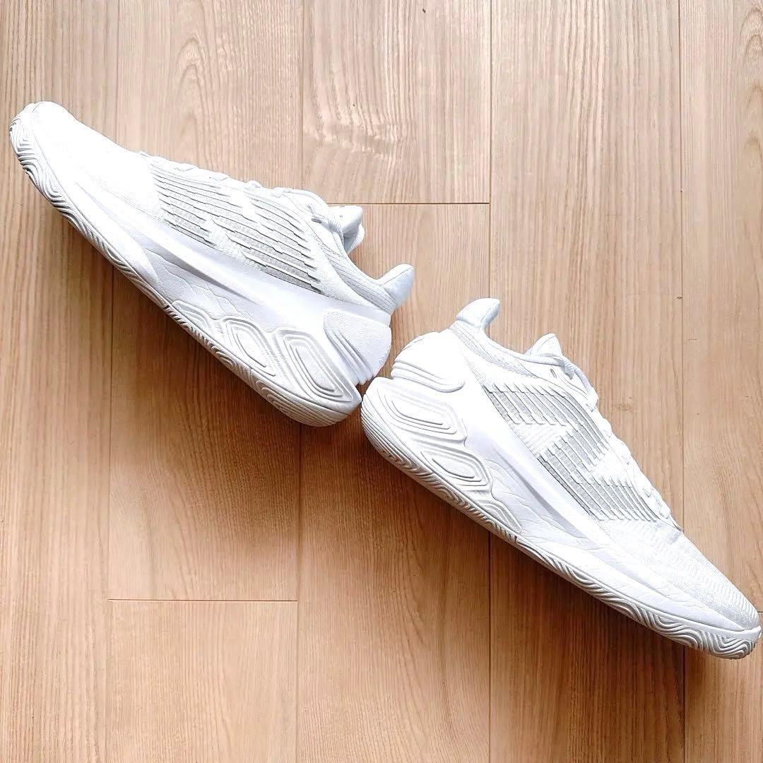 【ほぼ未使用】New Balance TWO WXY v5【28.5cm】