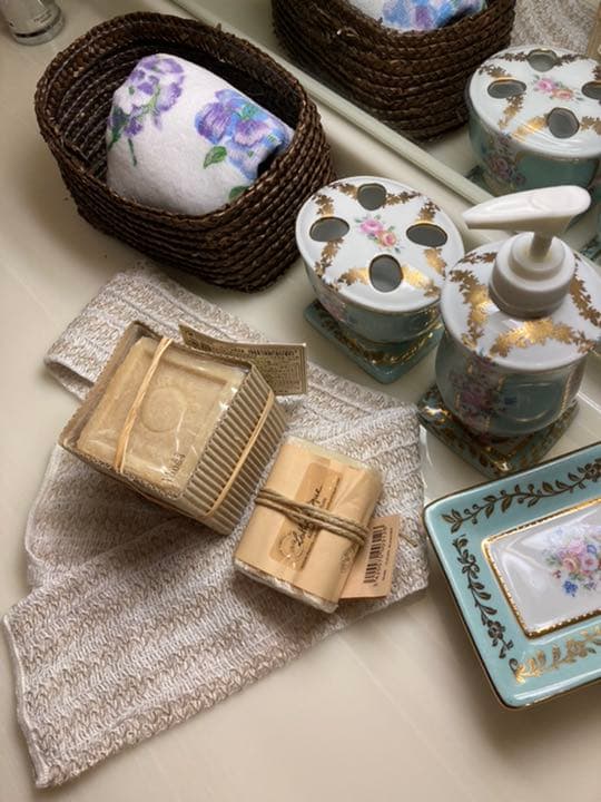 ◇激安8点セット◇サニタリー洗面用具 Diorタオル マルセイ ロタンティック