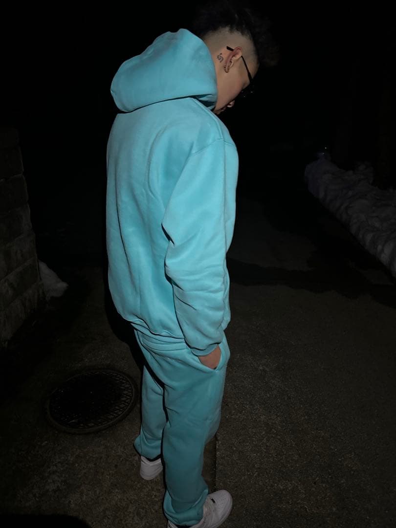 ぽーざー様 secret セットアップ 水色 激レア Lsize - メルカリ