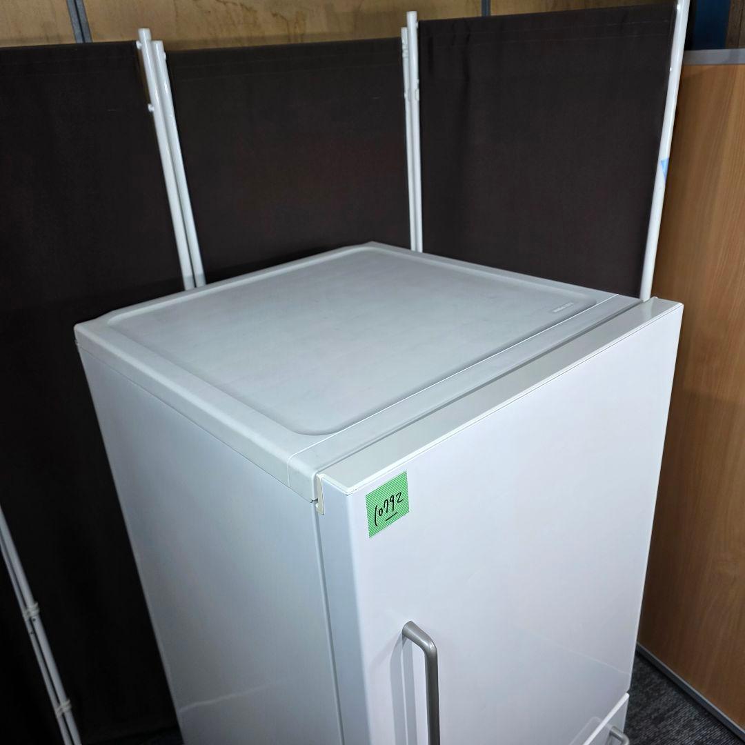 10792送料無料！無印良品 MUJI 272L 3ドア 冷蔵庫 自動製氷付き - メルカリ