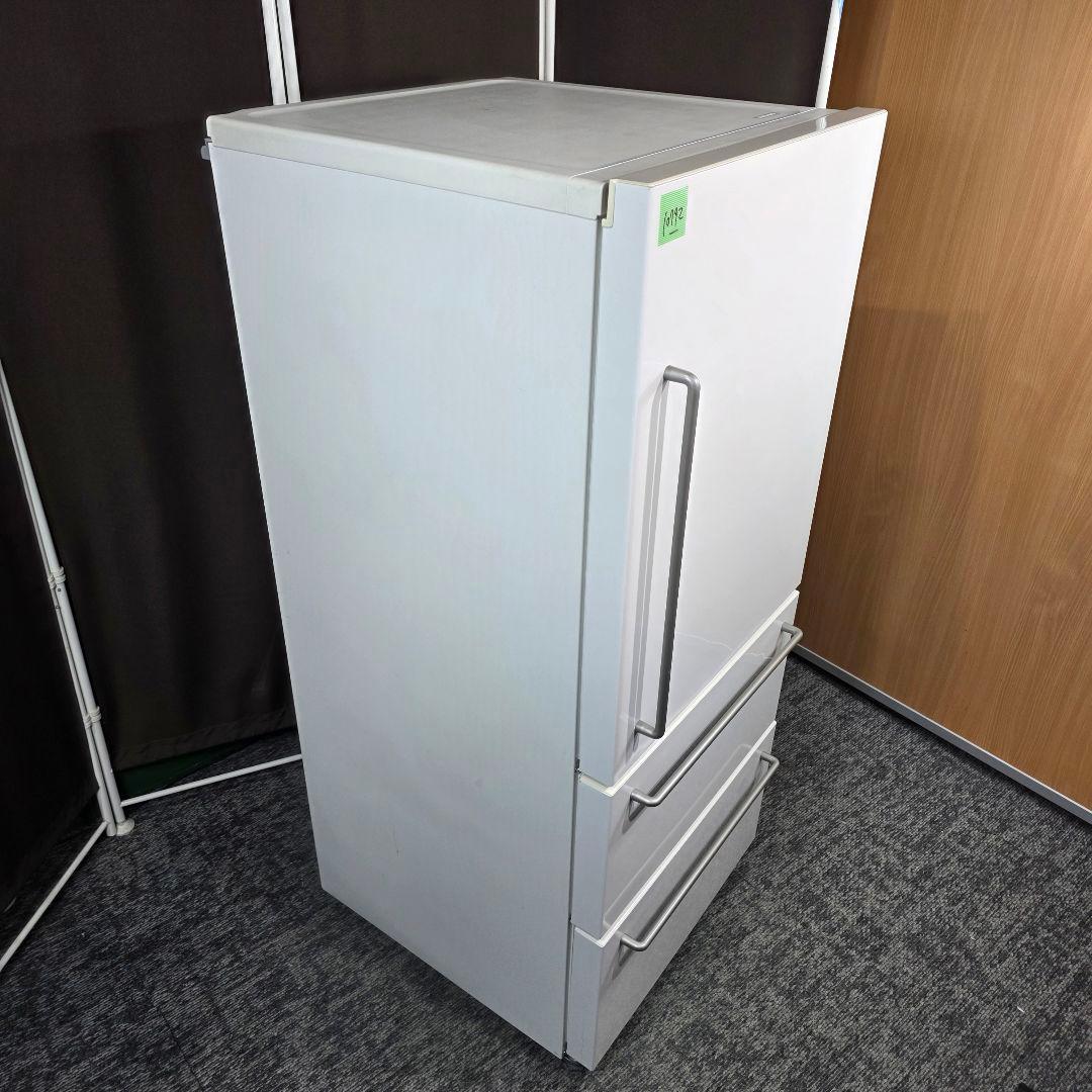 10792送料無料！無印良品 MUJI 272L 3ドア 冷蔵庫 自動製氷付き - メルカリ