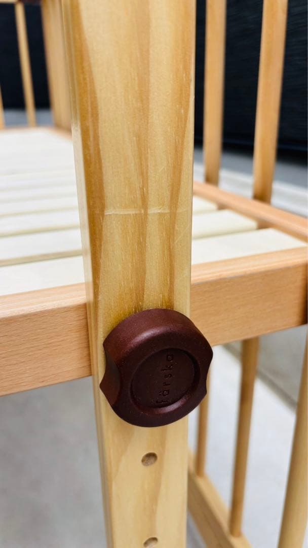 ファルスカ ベッドサイドベッド 03 (キャスター・ジョイント用安全