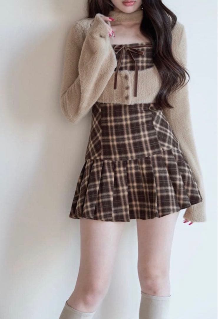 BunnyLisファーボレロ×チェックミニワンピ
