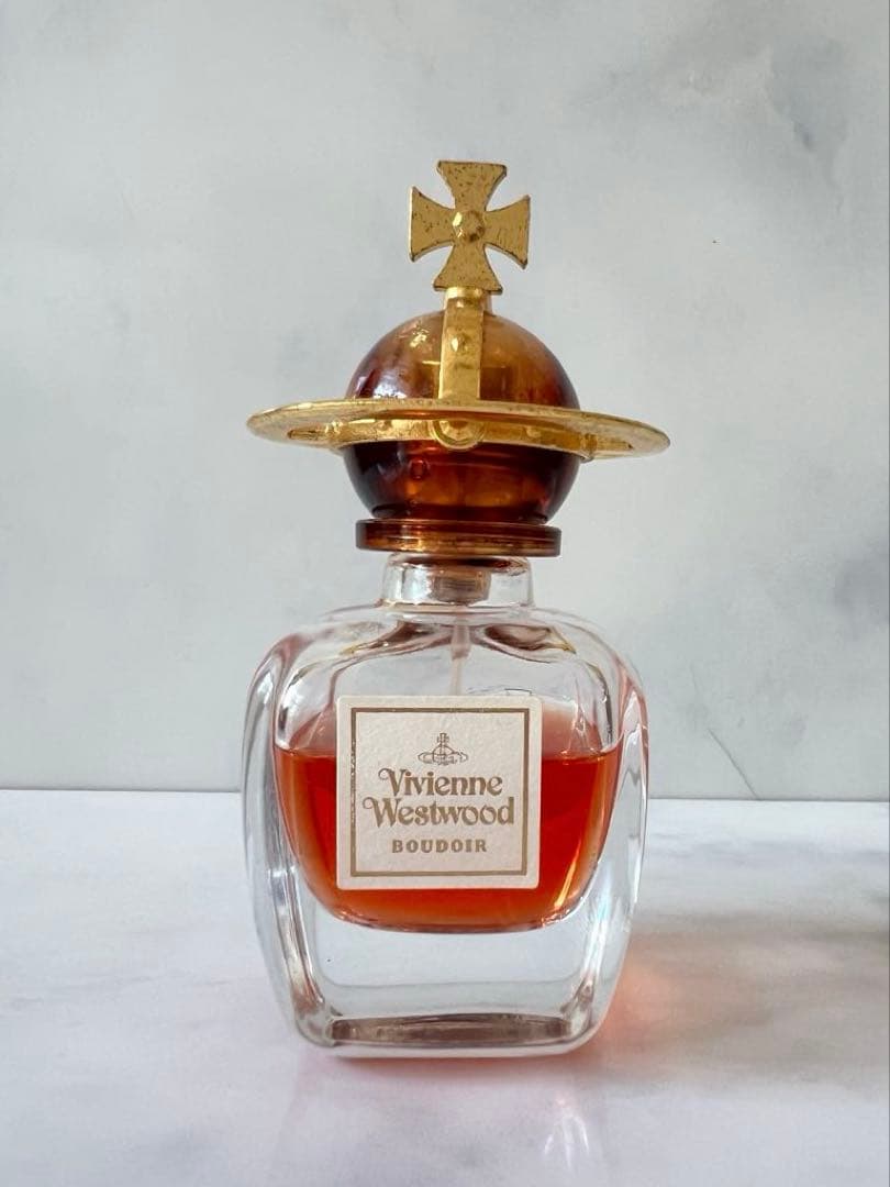 VivienneWestwood ヴィヴィアン ブドワール 30ml 香水 Amazon | ヴィヴィアン ウエストウッド ブドワール EDP SP 30ml[並行