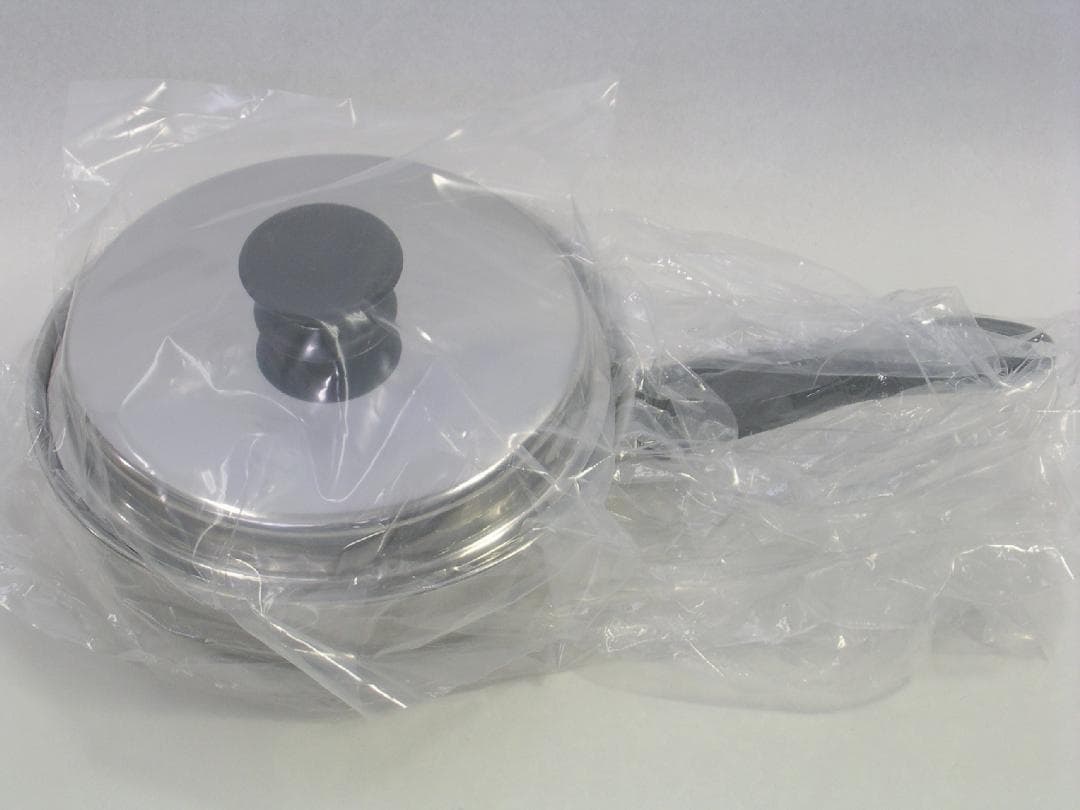 アムウェイ 中フライパン 未使用品 料理本とスクラブバッズ1個付き IH