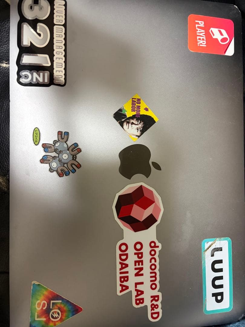 浅*中様 M1 MacBook本体 ステッカー付き MacBook／スキンシール メタリック 全6色｜ZENN PRODUCT（ゼンプロ）