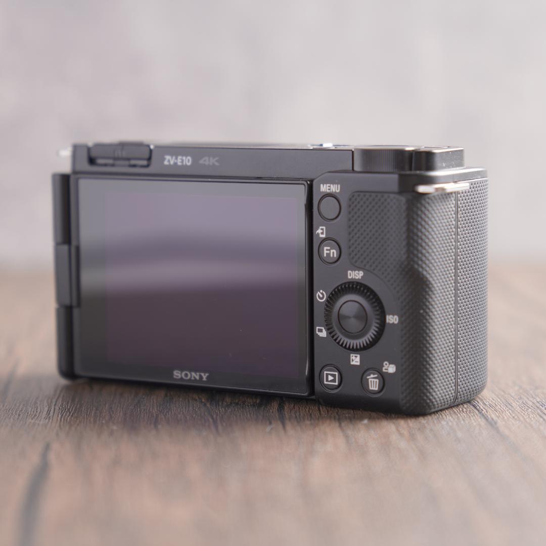 ショット数311回でほぼ未使用✨バッテリー2個✨SONY ZV-E10 155 - メルカリ