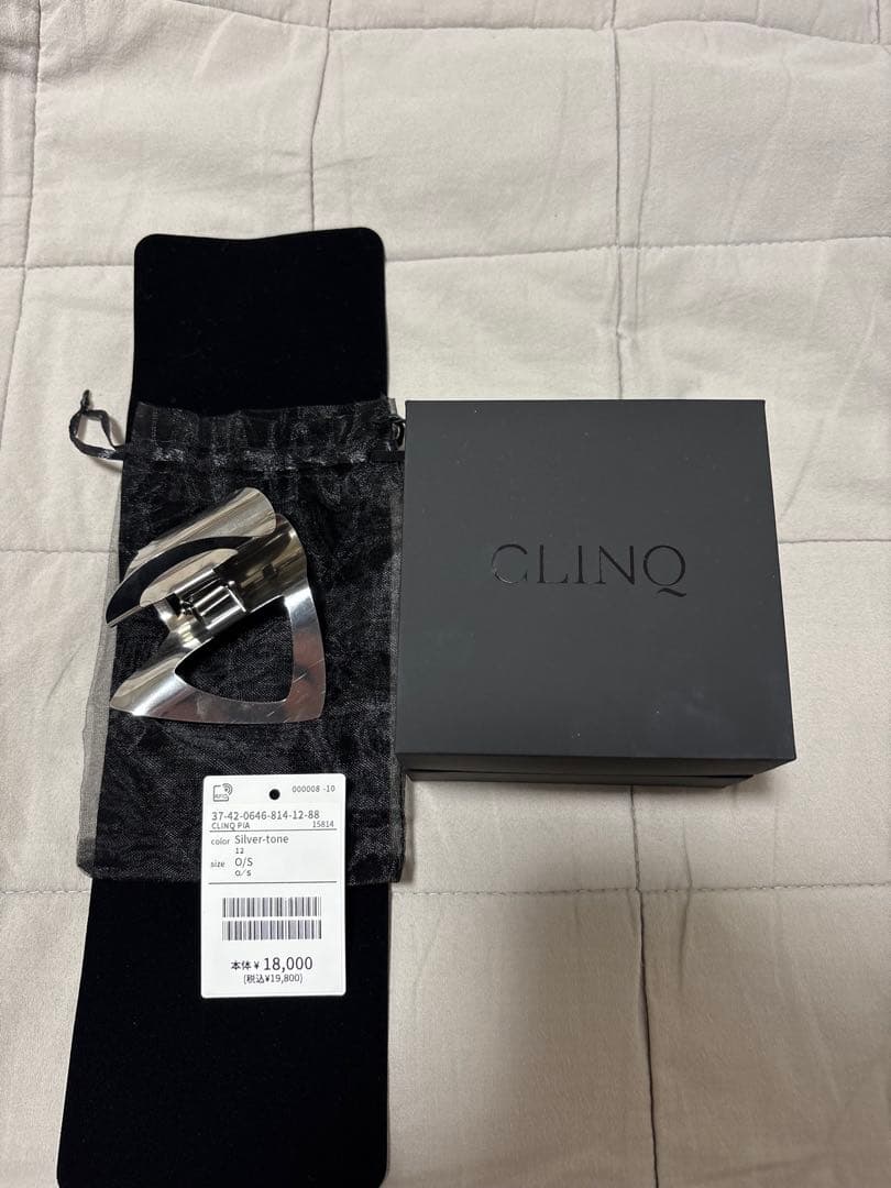 CLINQ】PIA☆ヘアジュエリー - メルカリ