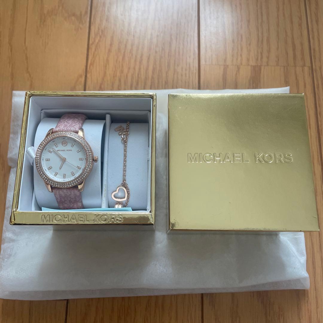 MICHAEL KORS ピンク 腕時計とブレスレット※箱無しは1000円OFF Amazon.co.jp: [マイケルコース] 腕時計 レディース MICHAEL KORS