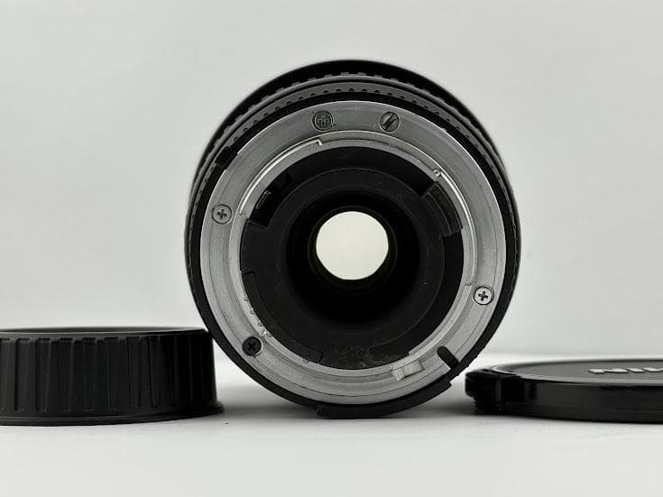 ★良品★ニコン AF NIKKOR 18-35mm F3.5-4.5 D ED