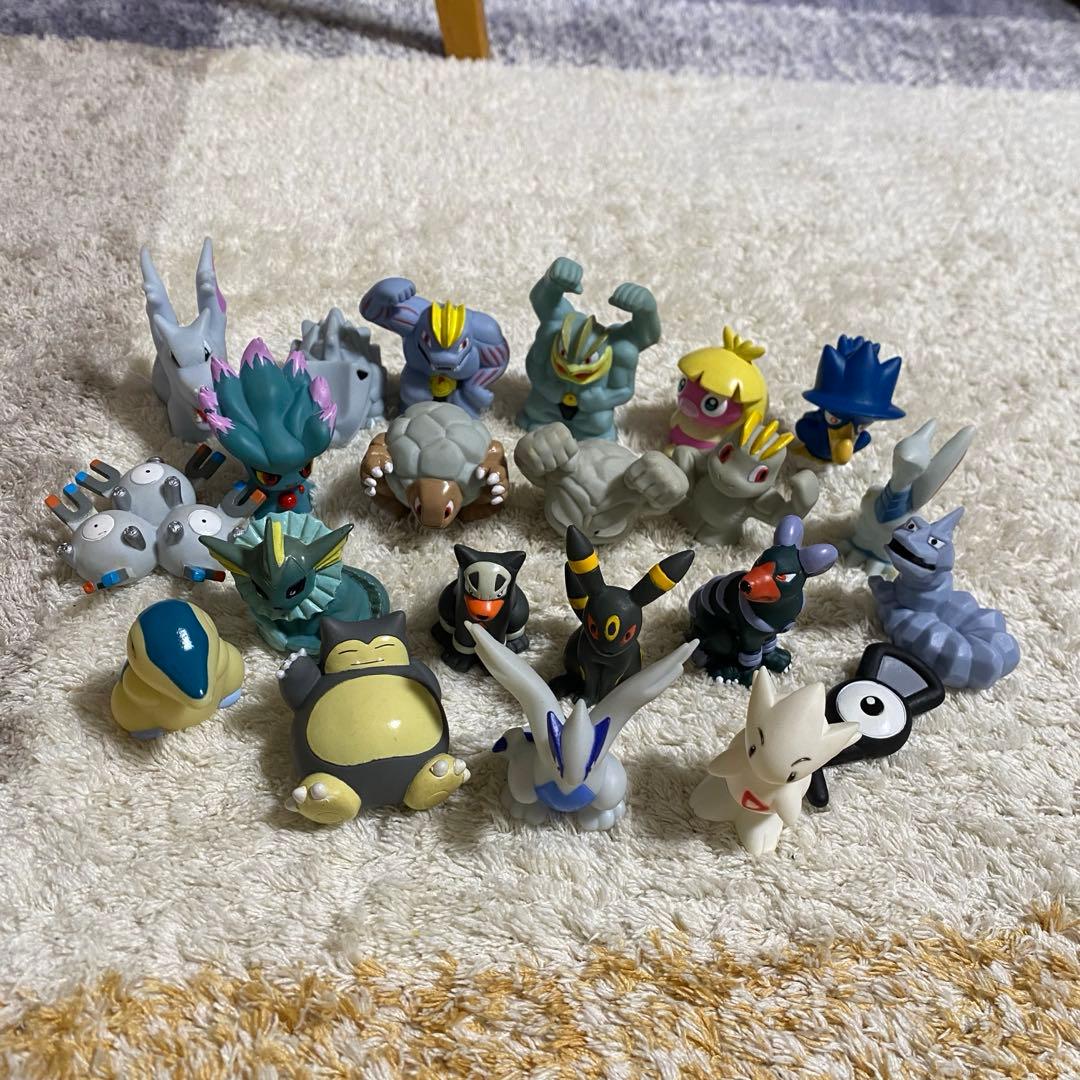 初期ポケモンゆび人形 約200体⭐︎クリアや人間キャラあり⭐︎大量