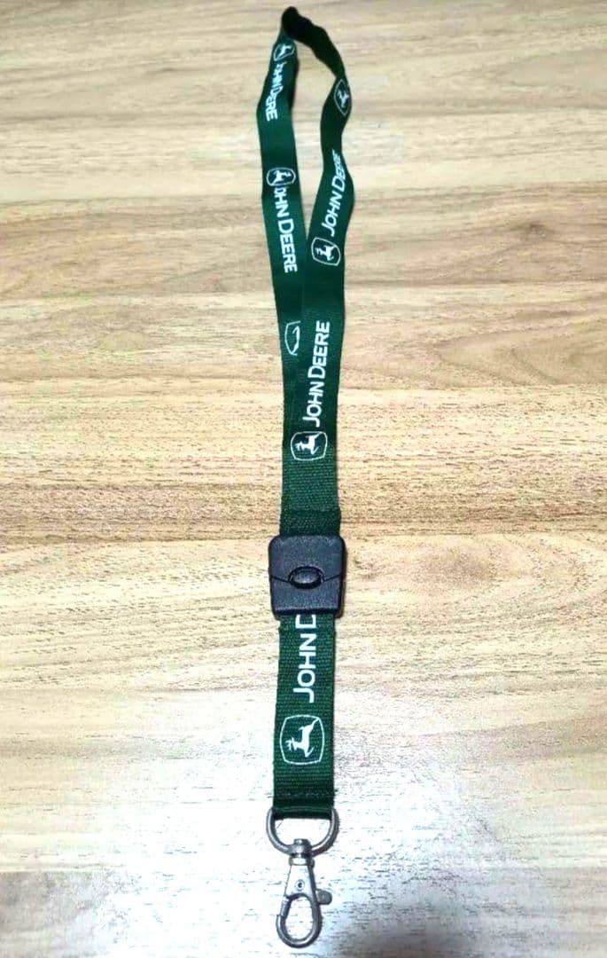 JOHN DEERE ストラップ - メルカリ