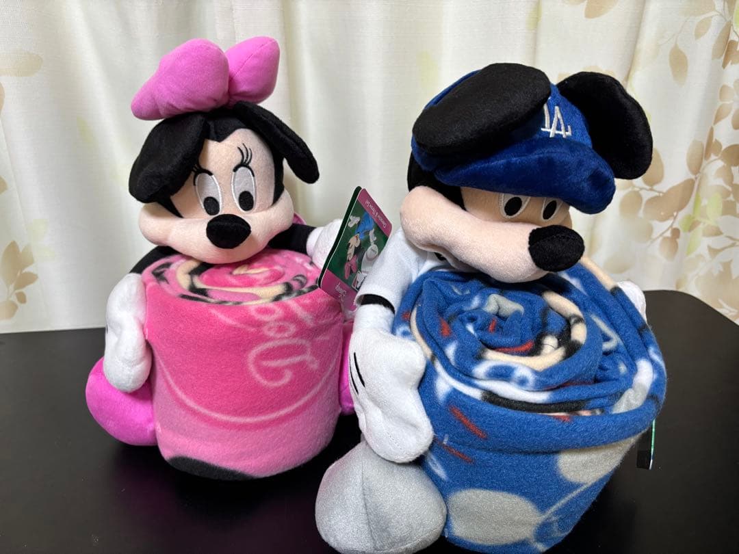 ミッキー &ミニーとブランケットのセット✳︎ドジャース/エンゼルス/大谷翔平 海外限定 LA ドジャース 大谷翔平 ミッキー＆ミニー ぬいぐるみ
