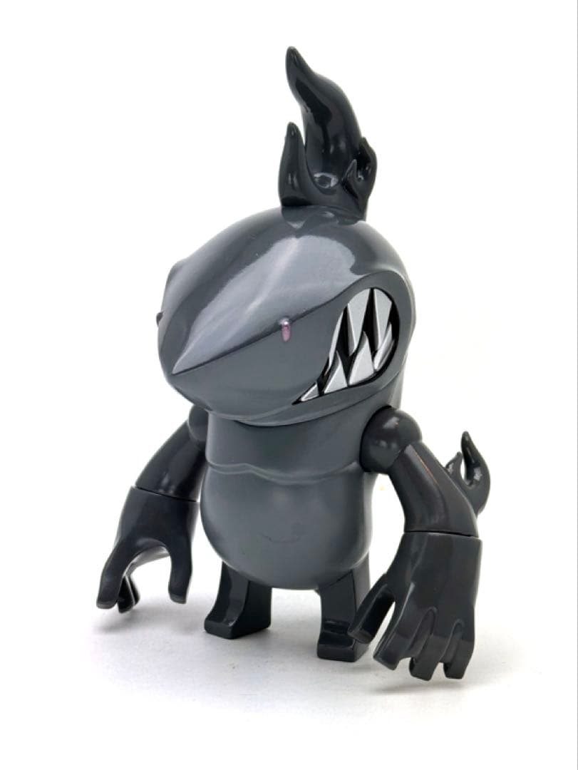 RAGING SHARK 13th COLOR EINFARBIG /TOUMA | 激安通販のイーサプライ