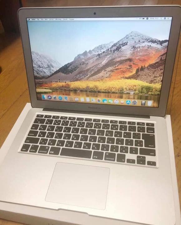 Macbook air 2017 13inch 13インチ Amazon.com: Apple Macbook Air 2017 with 1.8GHz Intel Core i5 (13