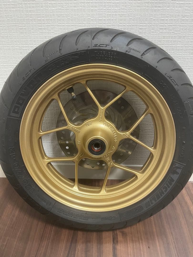 JC61 2014グロム フロントホイール 廃盤ミシュラン付き - メルカリ