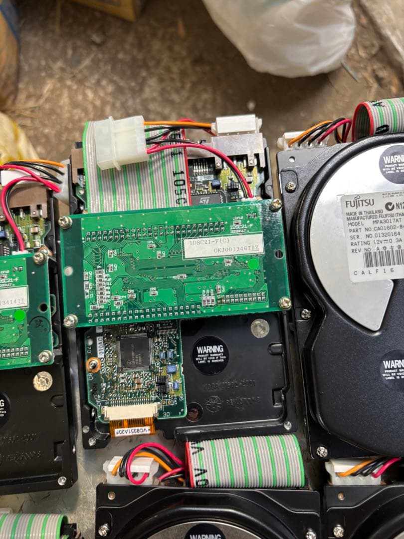 M57。ハードドライブ 富士通 MPA3017AT 1.7GB 5400RPM