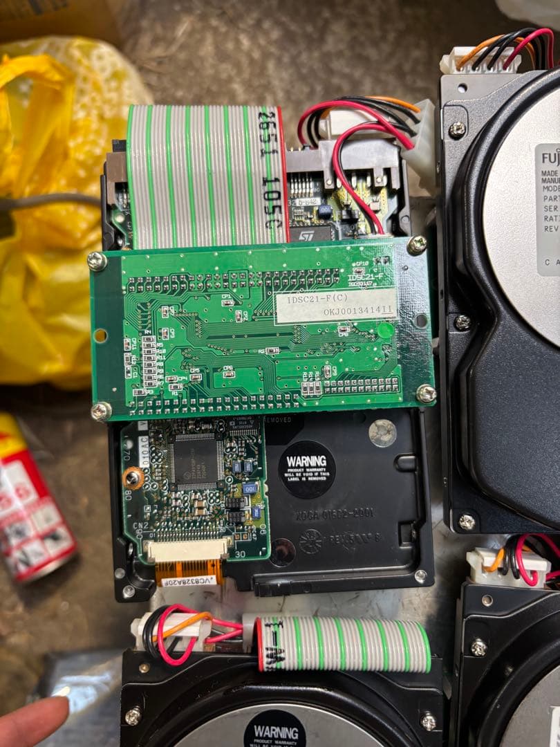 M57。ハードドライブ 富士通 MPA3017AT 1.7GB 5400RPM