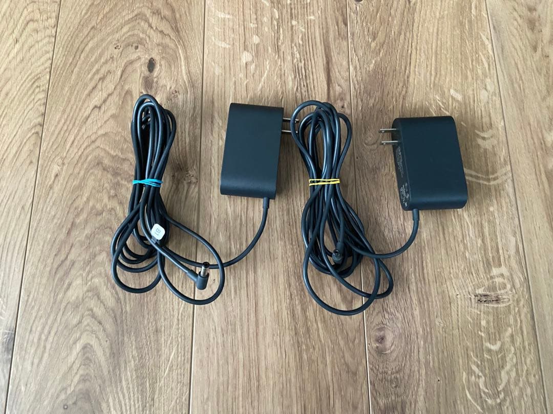 美品 HTC ベースステーション 1.0 VRCHAT フルトラッキング機材 - メルカリ