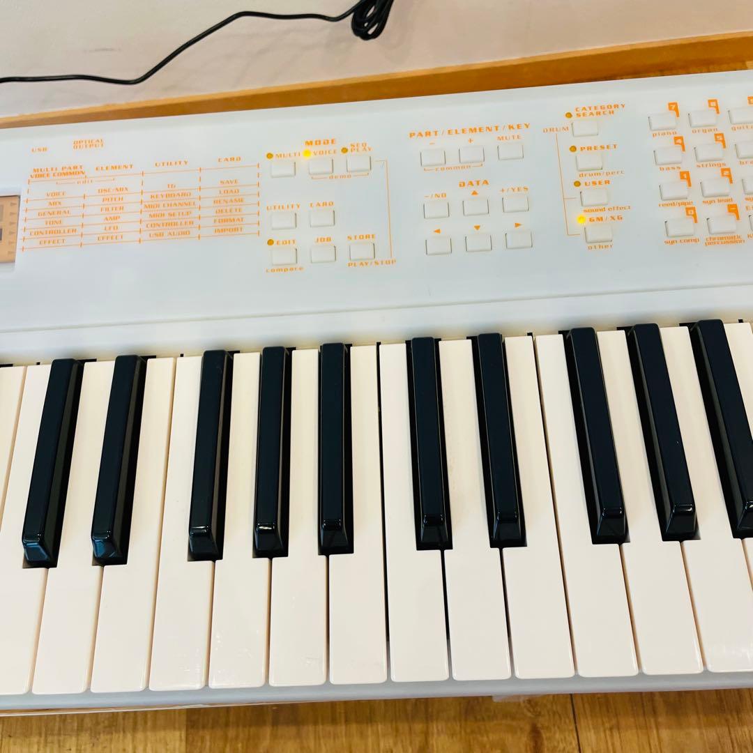 YAMAHA EOS BX ヤマハ シンセサイザー 浅倉大介 絶盤 キーボード