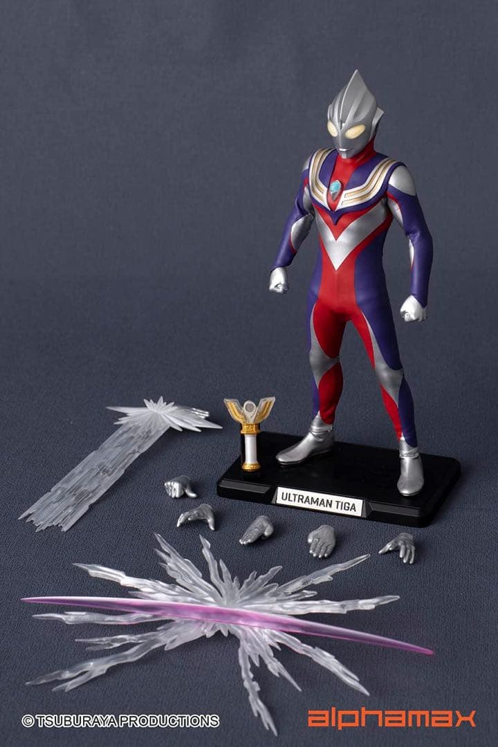 ☆未使用品☆ Alphamax ウルトラマン ティガ アクションフィギュア
