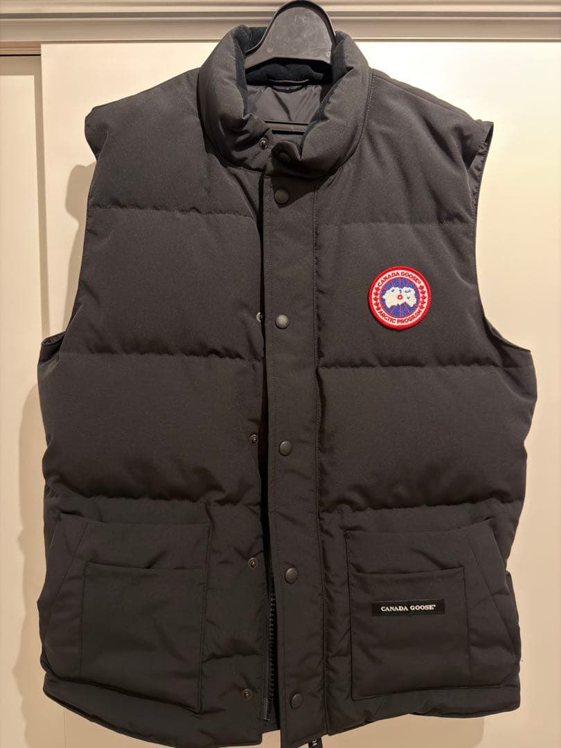   ブラック ダウンベスト M モンベル mont-bell ダウン ベスト （ブラック） - ファッション通販