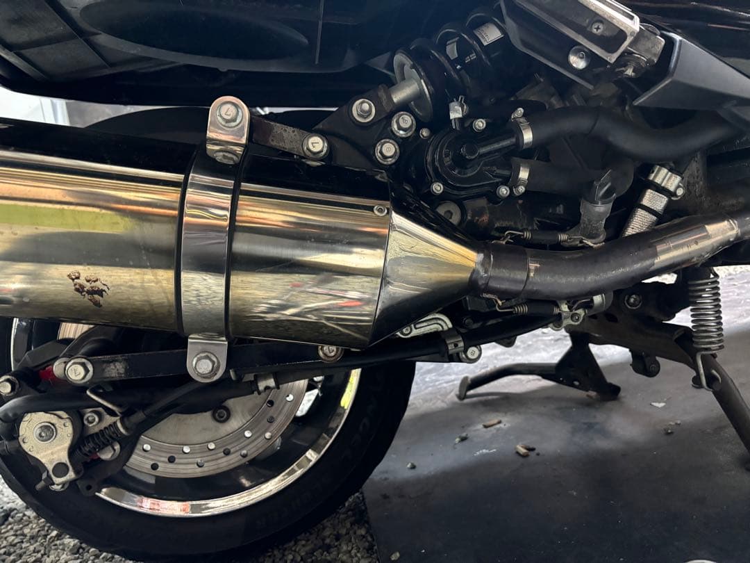 マジェスティ4D9 SG20JPRUNUSマフラー本日限定送料込み - メルカリ