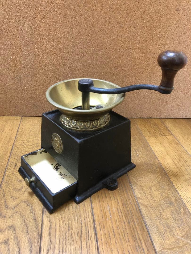 アンティーク　コーヒーミル　kenrick coffee grinder no1 Coffee Mill - Kenrick No 1, circa 1910-1950