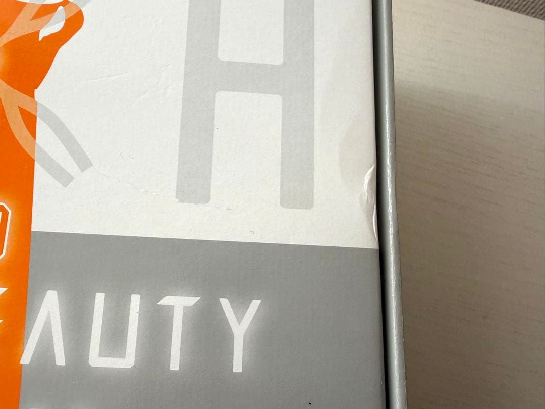 ナリス・メガビューティー　エル・エイチ