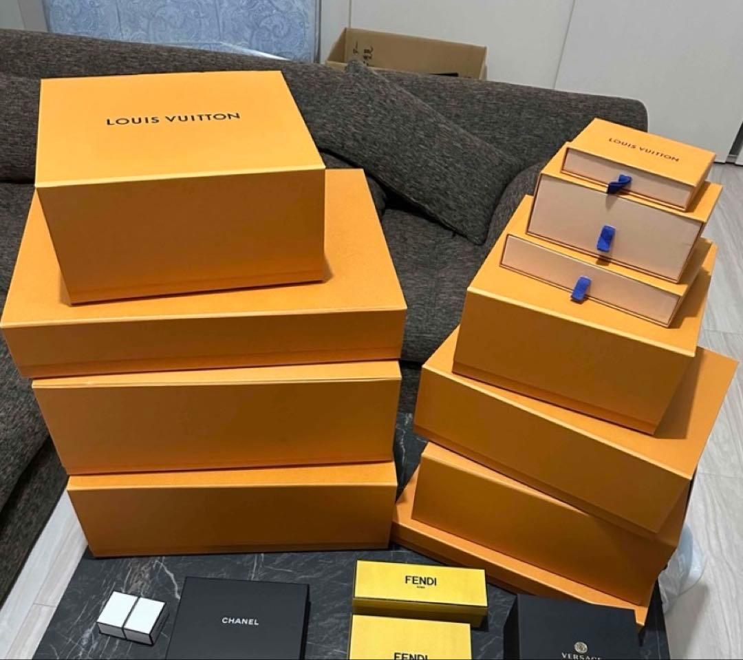 ルイヴィトン 空箱 大中小11点まとめ売り ルイヴィトン 空箱 大中小11点まとめ売り