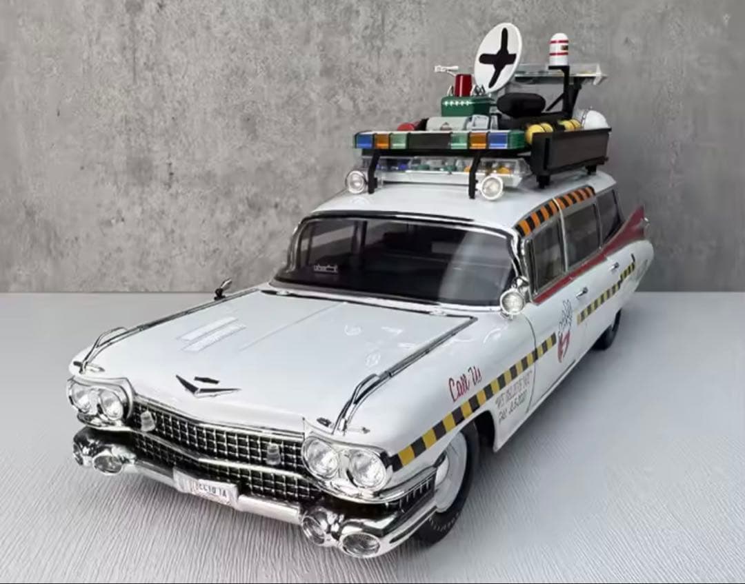 ゴーストバスターズ キャデラック ミニカー 1:18 Amazon.co.jp: HW 1:18 キャデラックゴーストバスターズII ECTO 1A