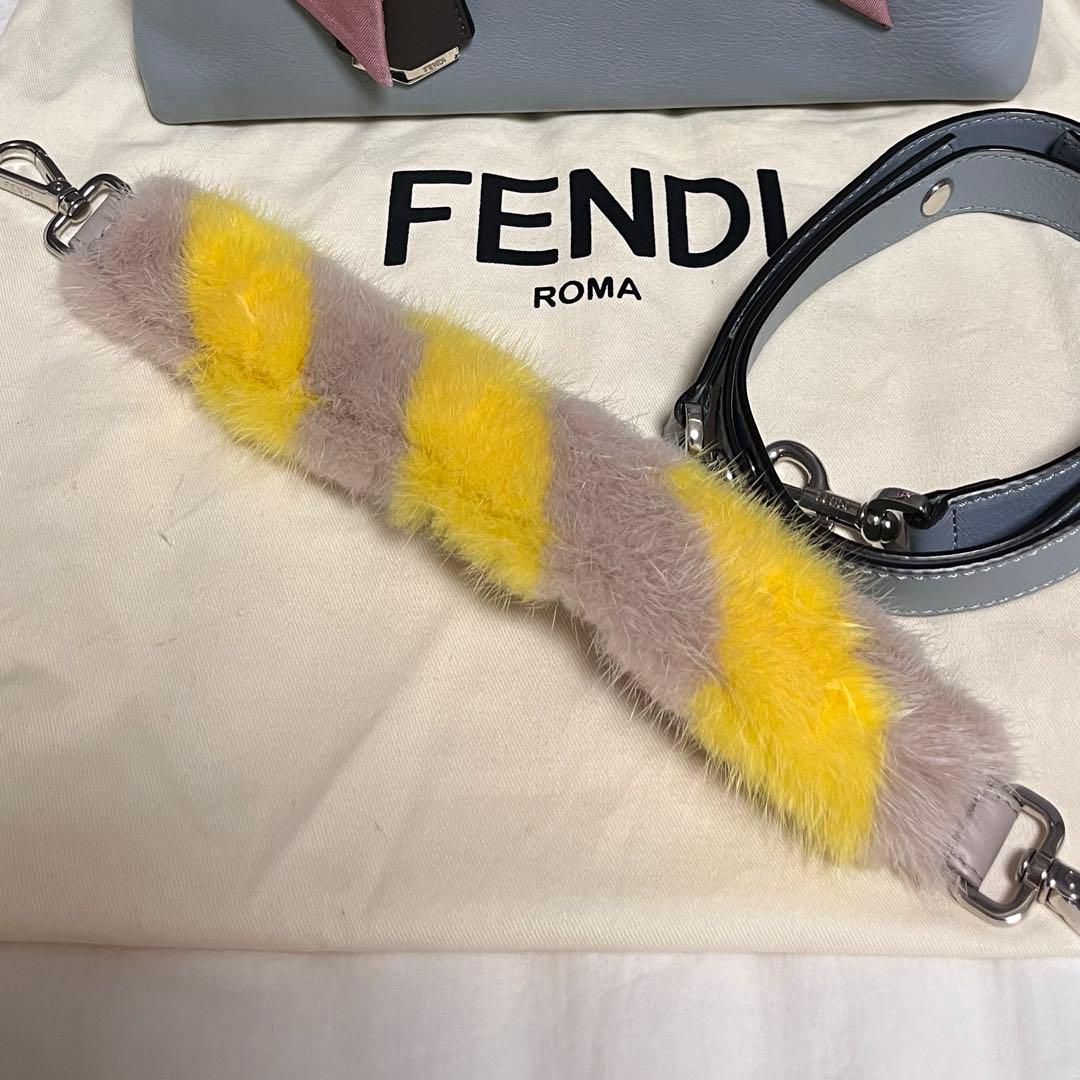 FENDI ファーハンドル バイザウェイ ⚠️別出品のBAGとセット販売◯ FENDI ファーハンドル バイザウェイ ⚠️別出品のBAGとセット販売