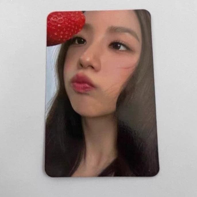 BLACKPINK ジス AMORTAGE香港 fm限定 入場者限定 トレカ - メルカリ