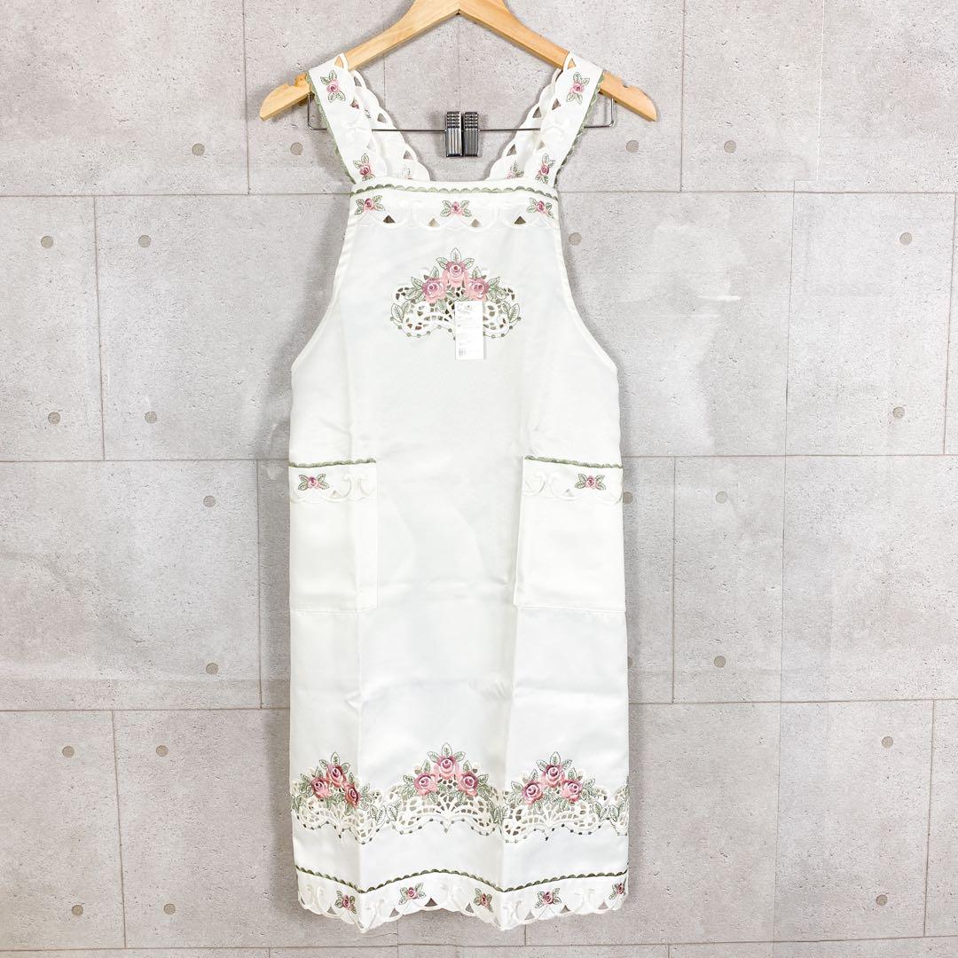 未使用品】花柄刺繍エプロン 薔薇 おしゃれ かわいい - メルカリ