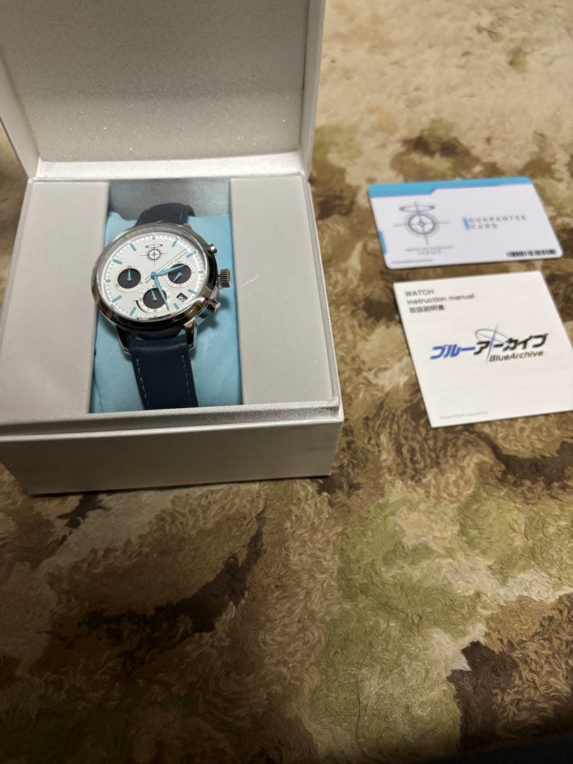 ブルーアーカイブ 先生モデル オリジナルソーラーウォッチ 腕時計
