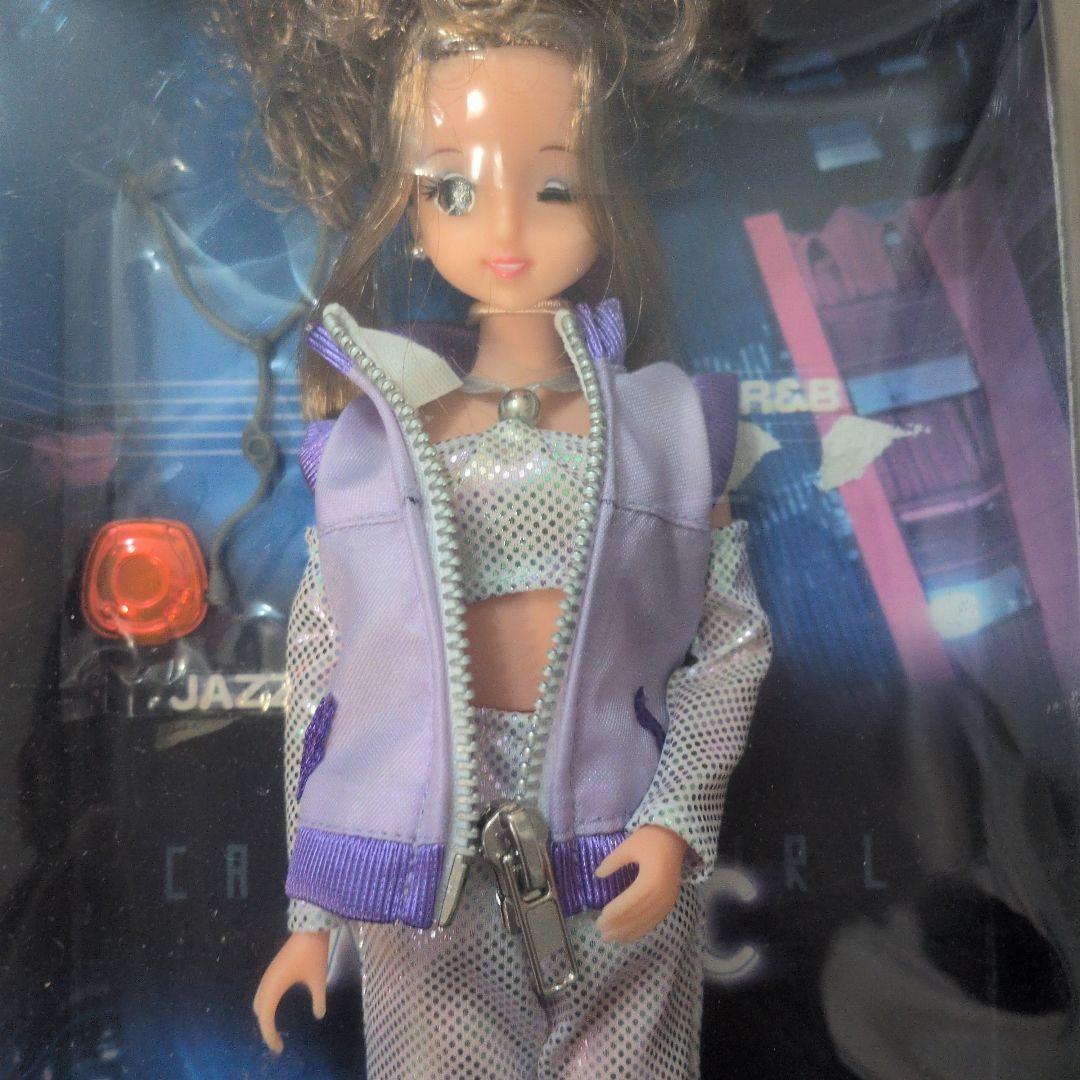 タカラ カレンダーガールミュージック6月ヒップホップ ウィンクの