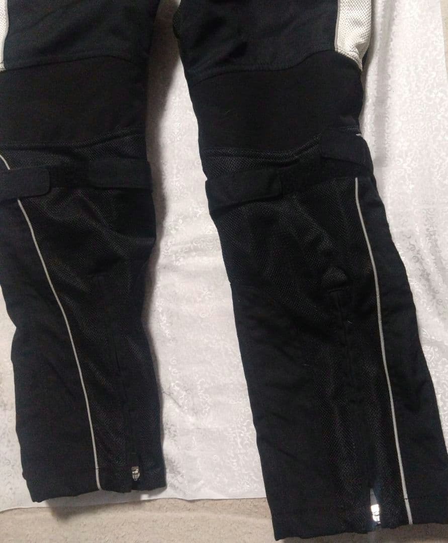 クシタニバイクパンツ ハードサポーター付き 腰にもパット付き サイズ