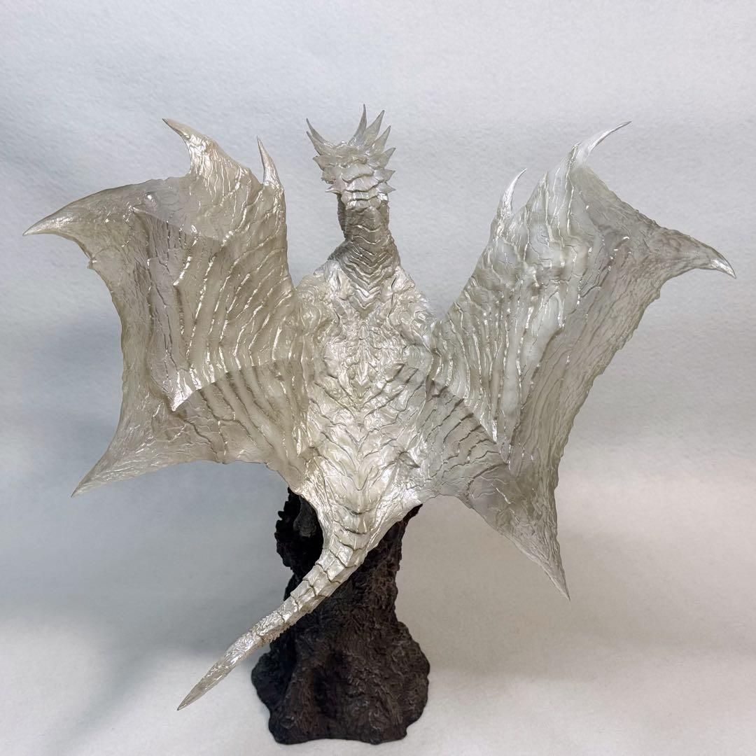 モンスターハンター カプコン クリエイターズモデル 鋼龍